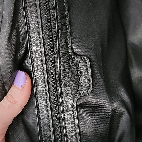 NWOT Bebe black leather medium/large purse with quilted diamond design on bottom - Picture 8 of 9